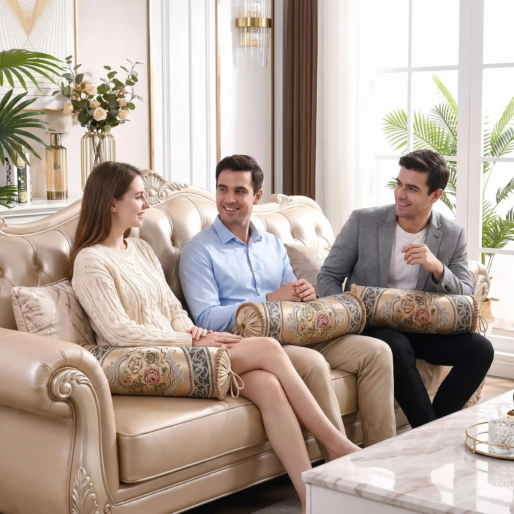 ils sont confortables avec leur canapé coussin
